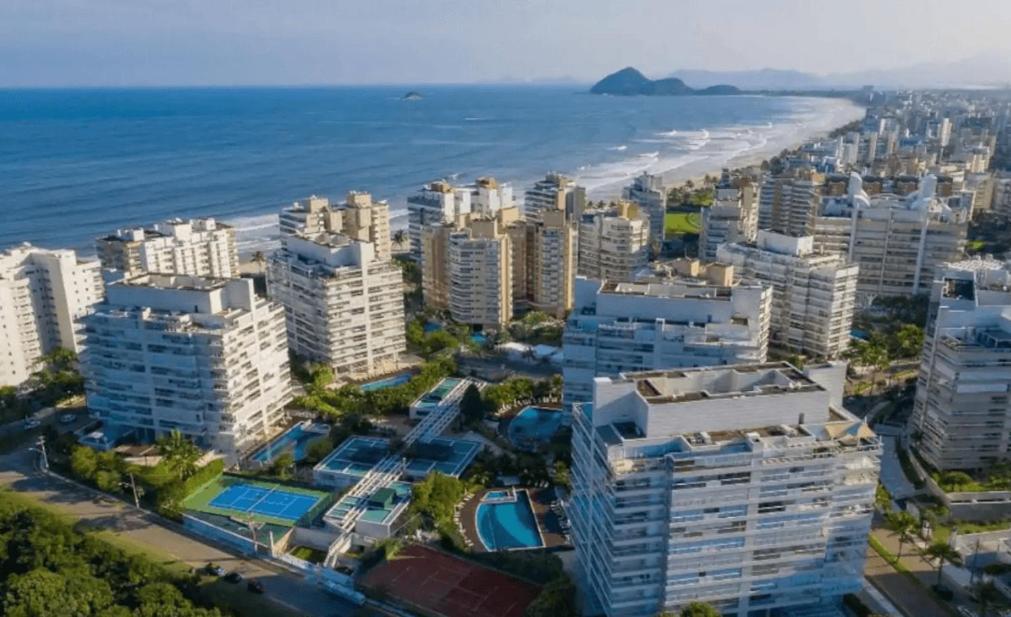 Home 49 I Apto Pe Na Areia E Piscina Aquecida Em Bertioga Exterior photo